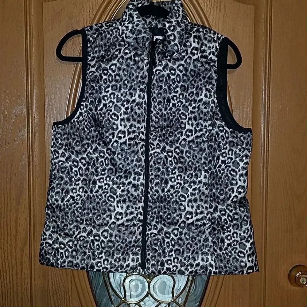 Rafaella Animal Print Puffer Quilted Vest Sz. L